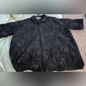 Kith Chain-Stitched Woodpoint Shirt With Embroidered Flowers On Shirt Size Large